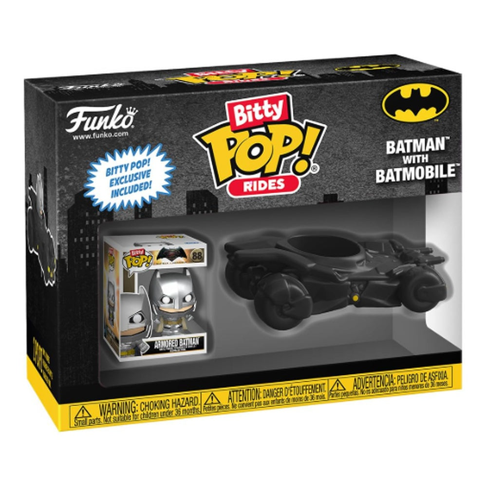 Funko Bitty POP! Rides Batman mit Batmobil, quadratisches Produktbild auf weißem Hintergrund, näher zugeschnitten